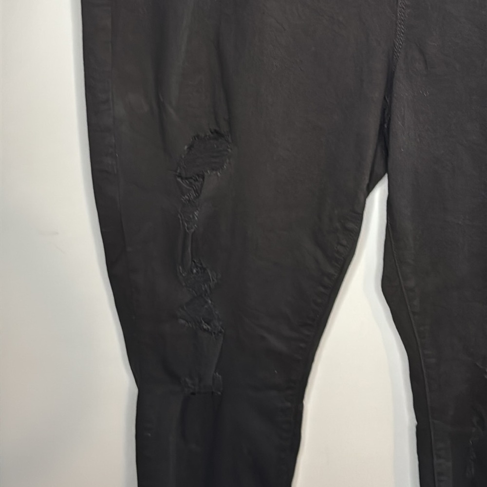 Torrid Jeans Black Skinny High Rise Distressed Stretch in Size 20 NWT - Picture 5 of 16